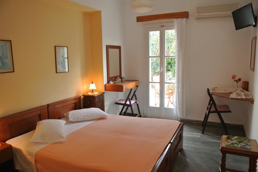 Aparthotel Meltemi Mpatsi Esterno foto