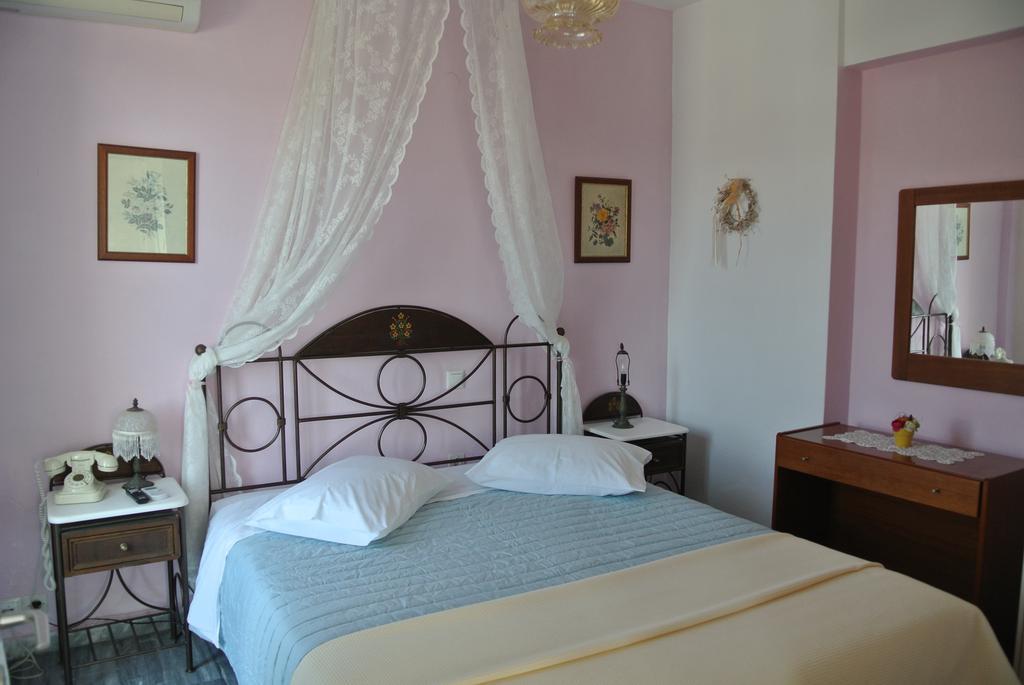 Aparthotel Meltemi Mpatsi Esterno foto
