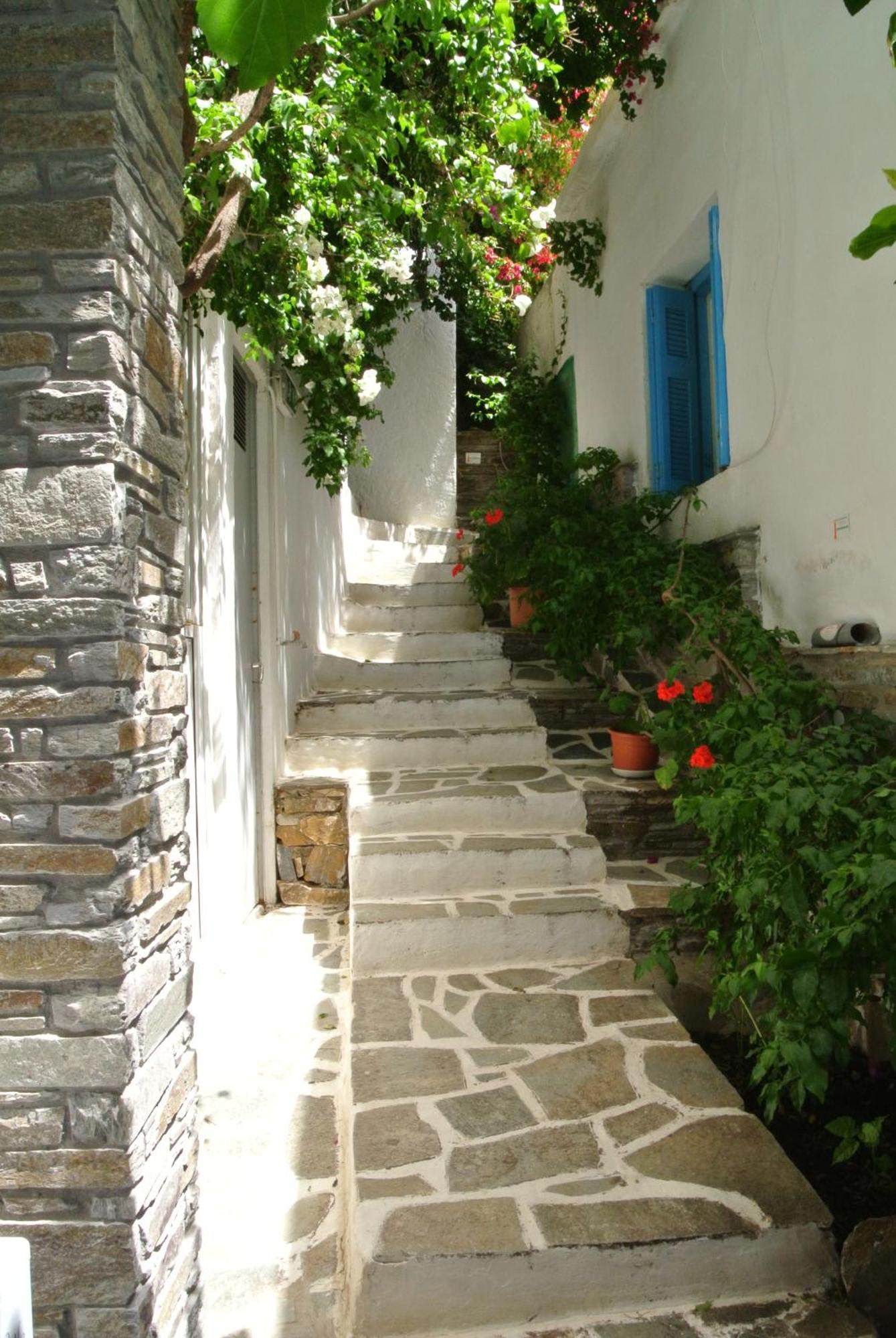 Aparthotel Meltemi Mpatsi Esterno foto